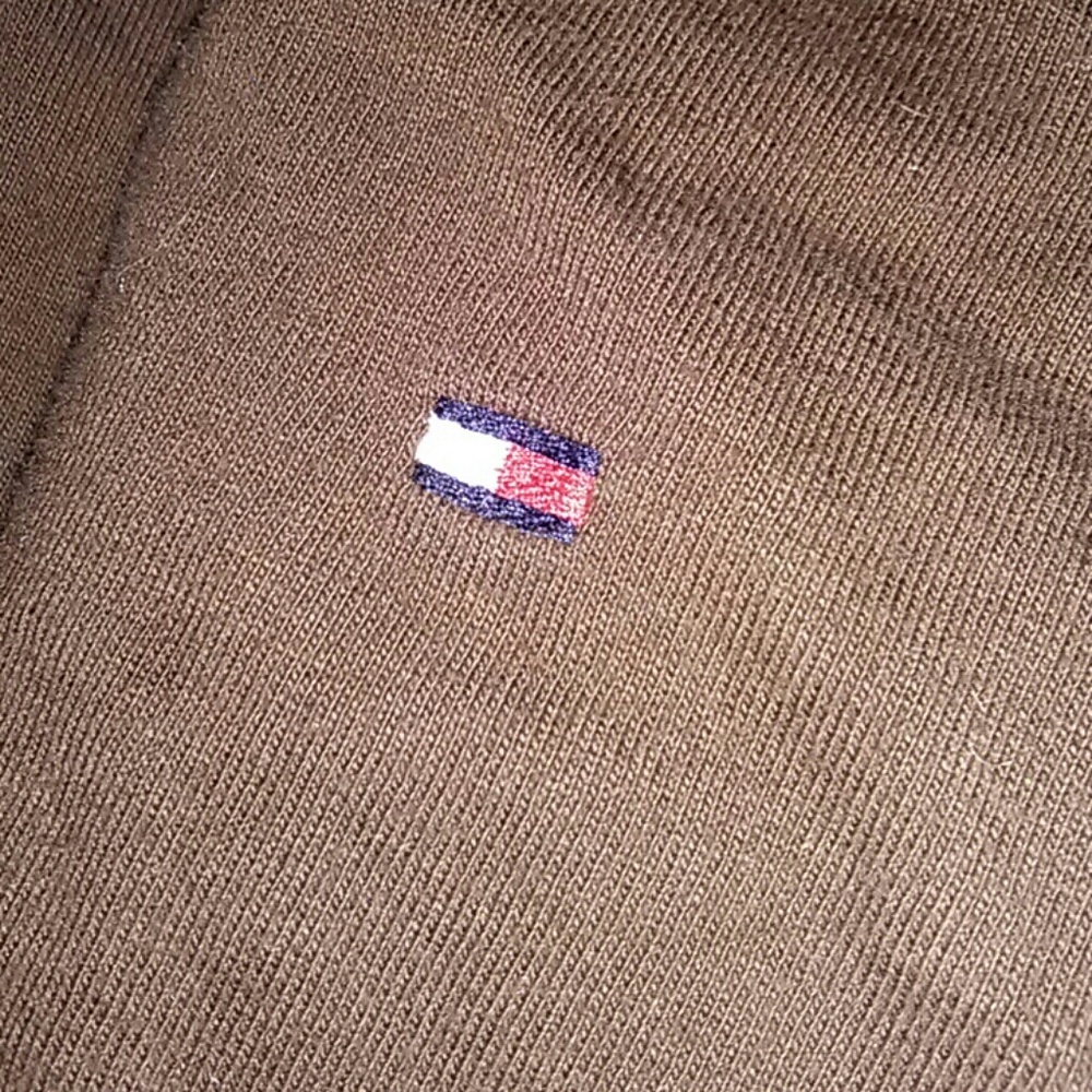 tommy hilfiger tee shirt
